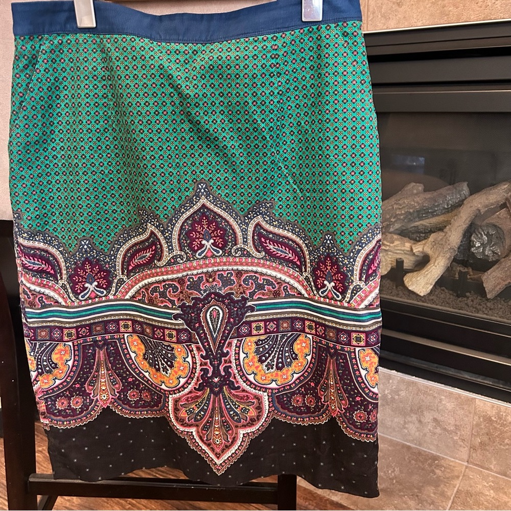 Anthropologie Edme & Esyllte Paisley BOHO 100% Cotton Pencil Skirt. Size 4